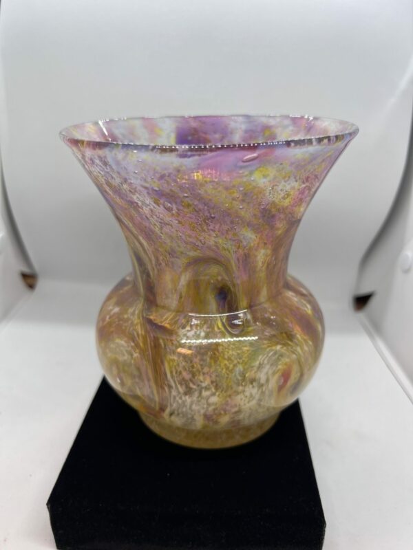 Early monart glass thistle vase - Image 3