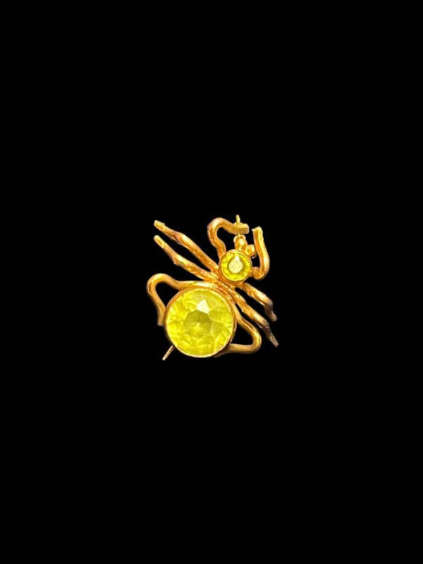 9ct gold spider chasing fly bar brooch antique chester - Image 4