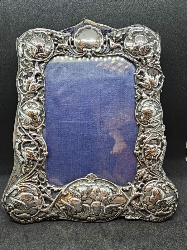 William Comyns 1907 Silver Frame