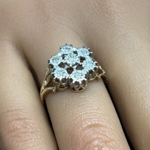 9ct gold vintage snowflake diamond cluster ring