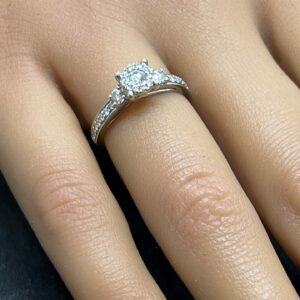 9ct gold diamond ring