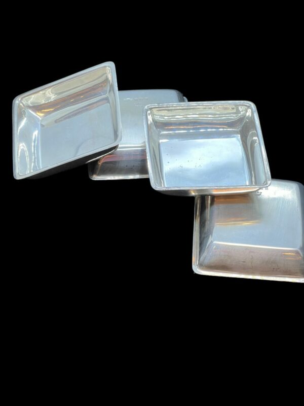 Four asprey of London square silver dishes - Image 5
