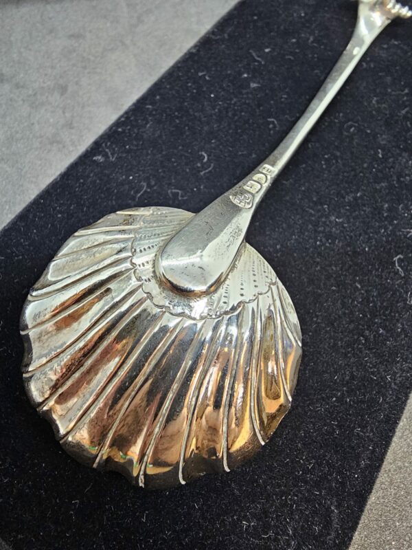 1763 George Baskerville Silver Ladle - Image 3