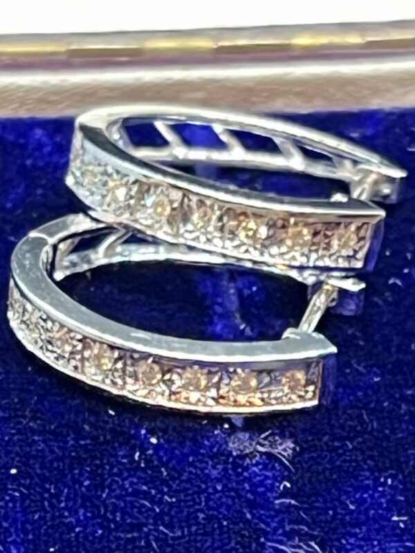 Liali 18ct white gold and diamond hoop earrings - Image 5