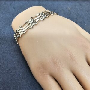 9ct Gold Gate Bracelet