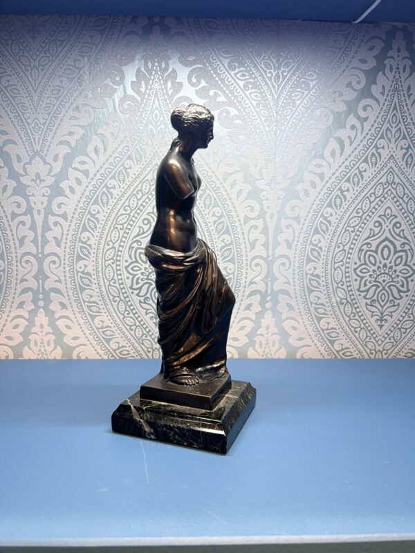 Bronze Venus de milo marble mounted - Image 2