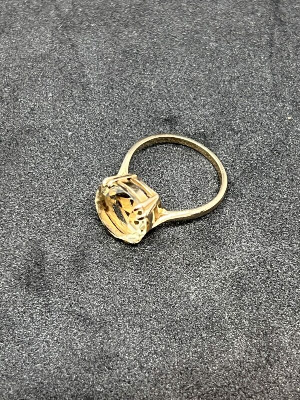 9ct gold and citrine  dress ring - Image 2