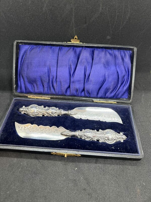 Adie and lovekin silver butter knife set