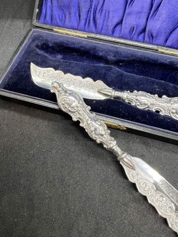Adie and lovekin silver butter knife set - Image 3