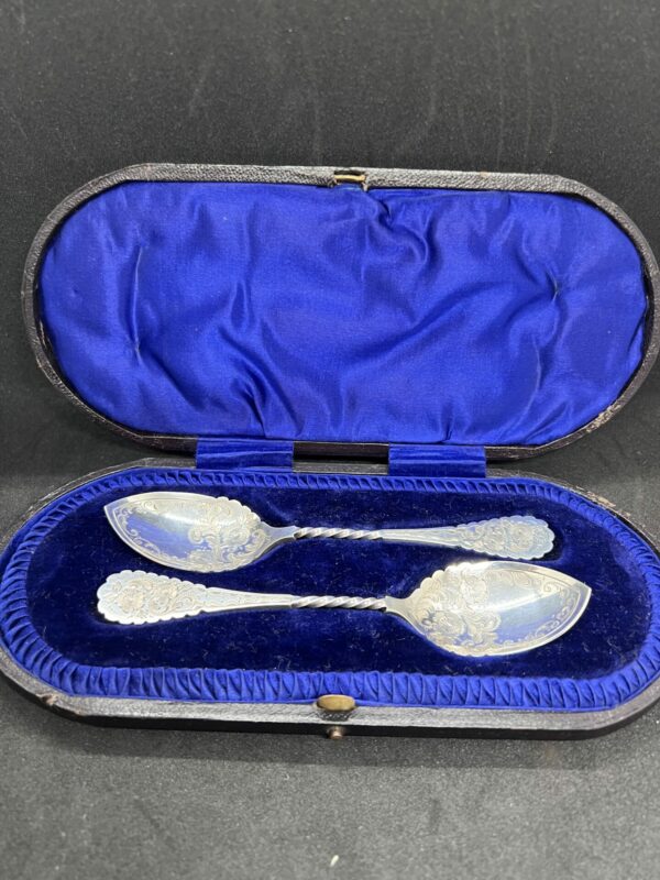 1901 John holmes solid silver jam spoons