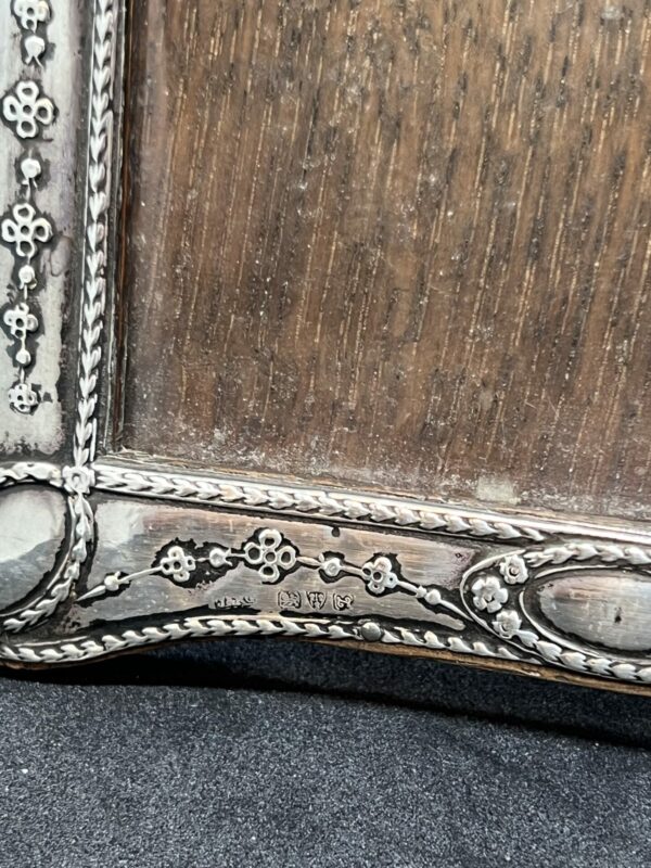 J&R Griffin silver picture frame Chester 1925 - Image 2
