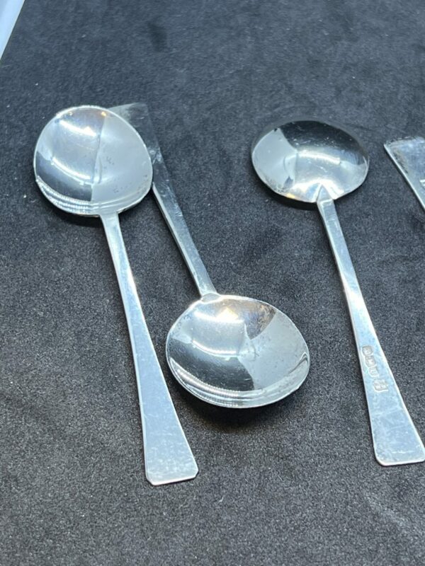 Thomas Bradbury 1944 silver spoons - Image 4