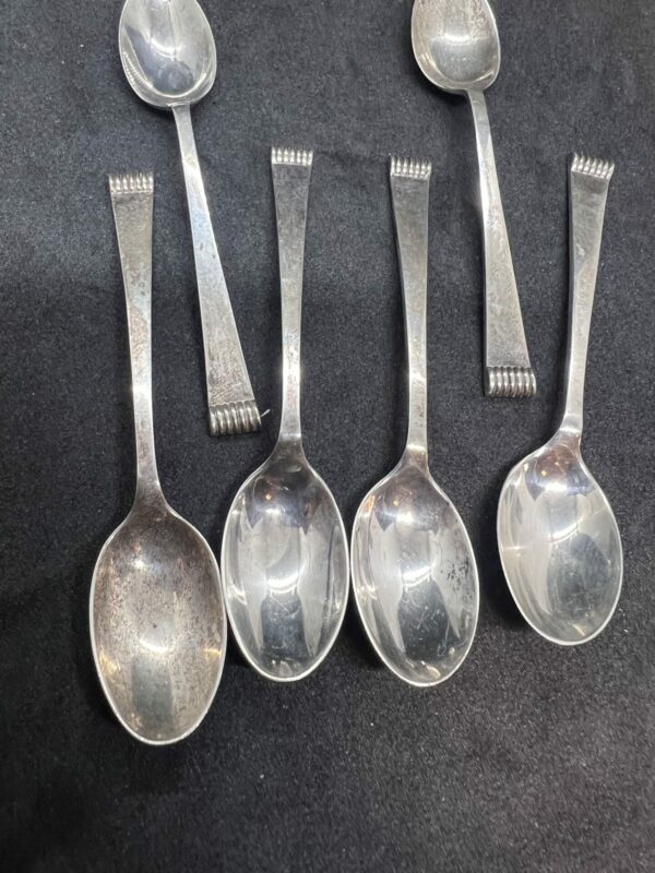 Cooper brothers silver teaspoons - Image 2
