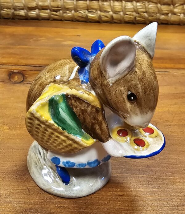 Beatrix Potter 'Appley Dapply' Figurine