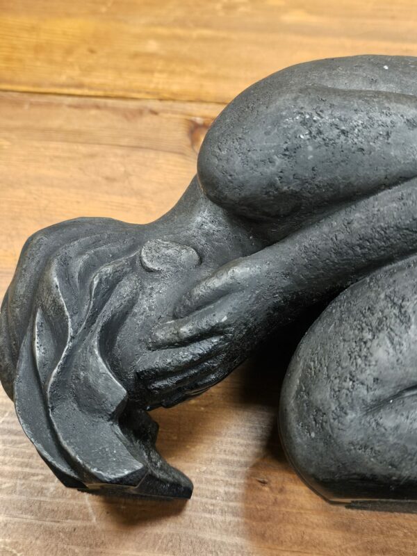 Model of a Lady sculpture - Image 4
