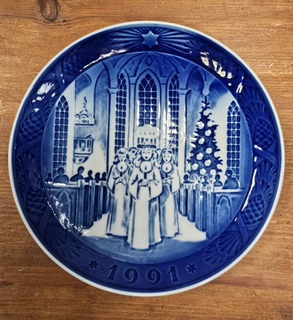 Royal Copenhagen's Christmas plate 1991