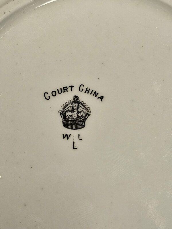 Floral decorative plate - Image 2