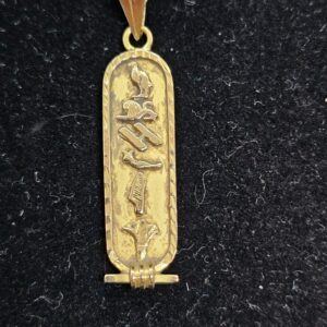 Egyptian 18ct gold cartouche pendant