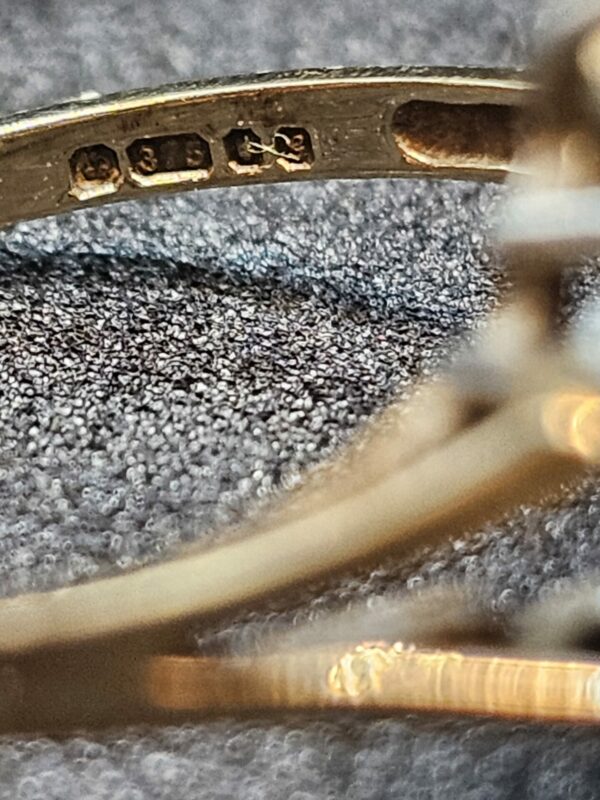 Sapphire CZ Cluster Ring - Image 4