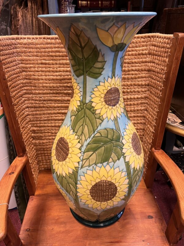 Sally tuffin huge moorcroft vase sunflower pattern - Image 7