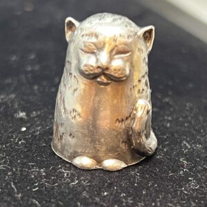 London hallmarked pussy cat thimble