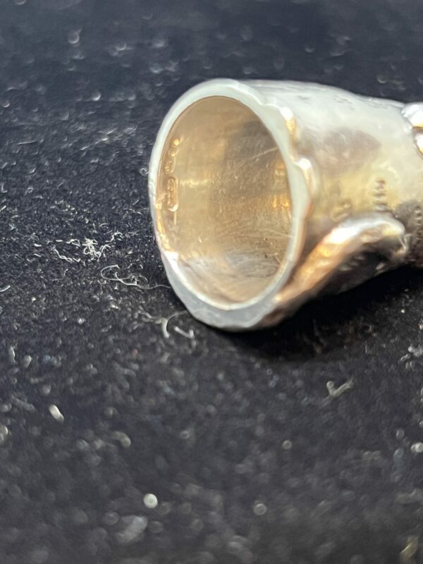 London hallmarked pussy cat thimble - Image 5