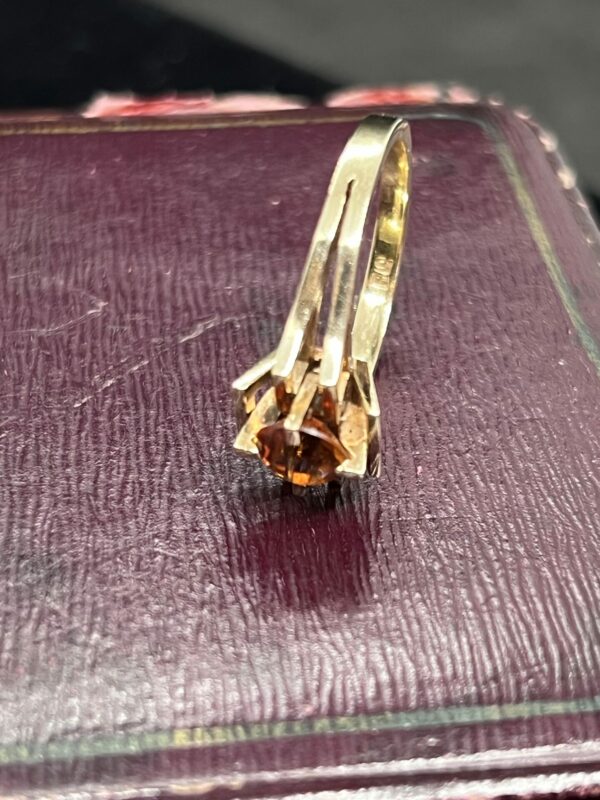 9ct gold modernist ladies ring - Image 6