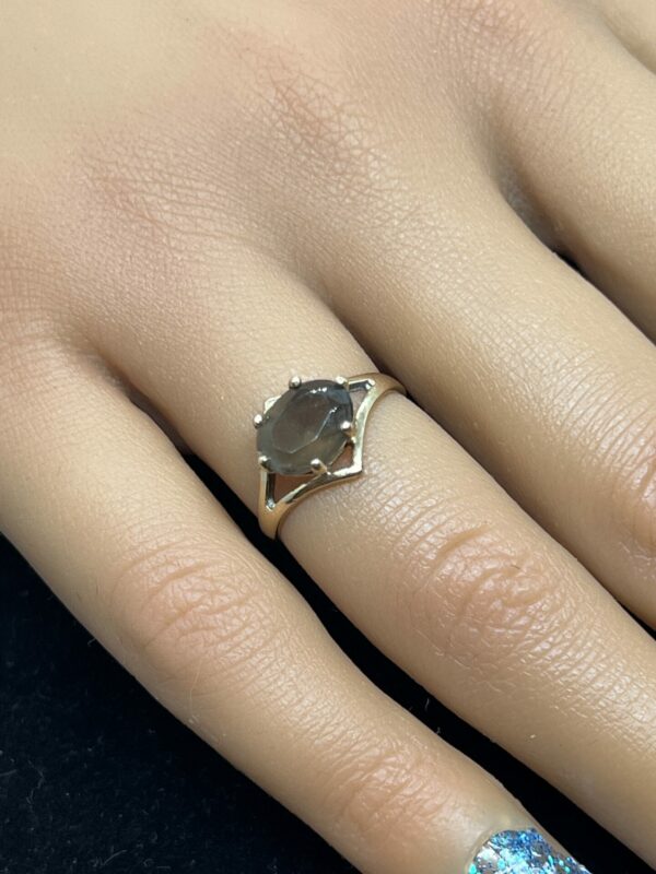 Smokey quartz ladies 9ct gold ring