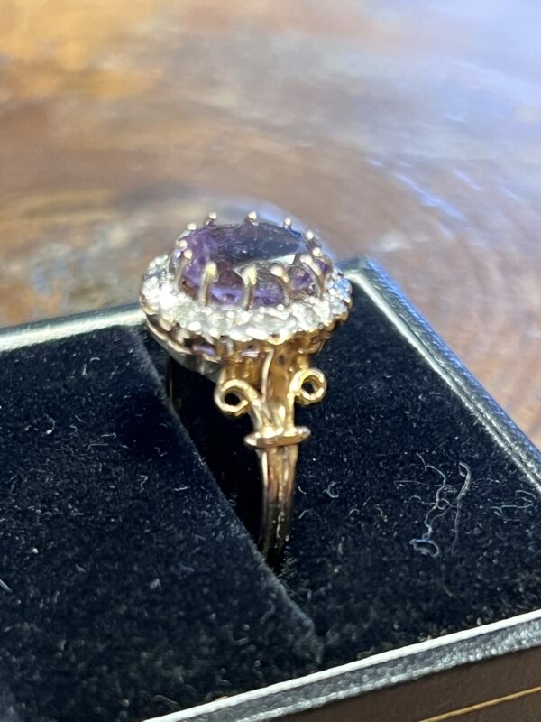 9ct gold amethyst and diamond ladies ring - Image 5