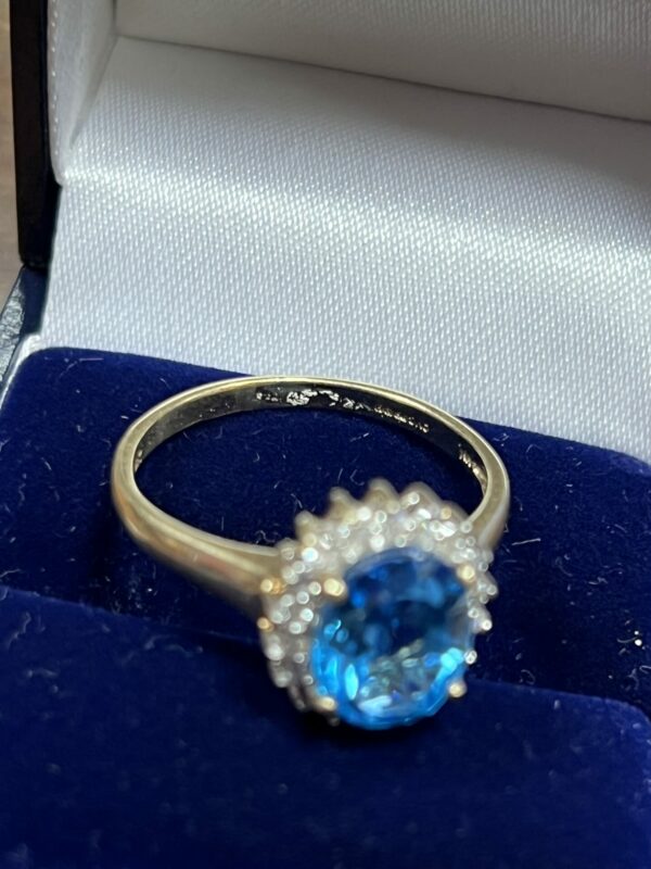 9ct gold blue topaz and diamond ring - Image 6