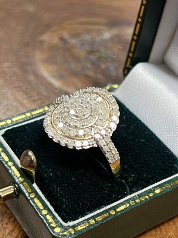 9ct gold diamond cluster low set ring - Image 4