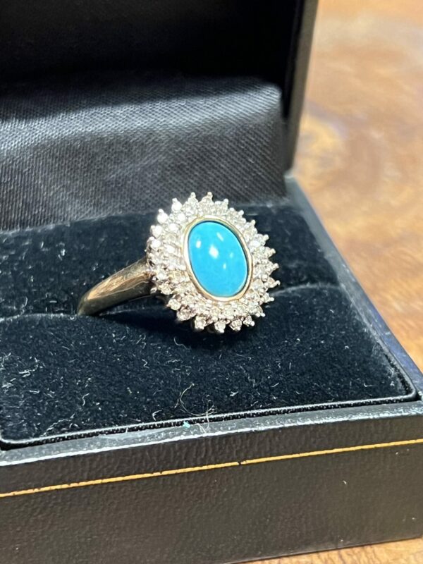 9ct gold turquoise and diamond ladies ring - Image 2
