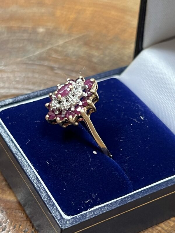 Traditional 9ct Ruby and Diamond Ring - Image 6