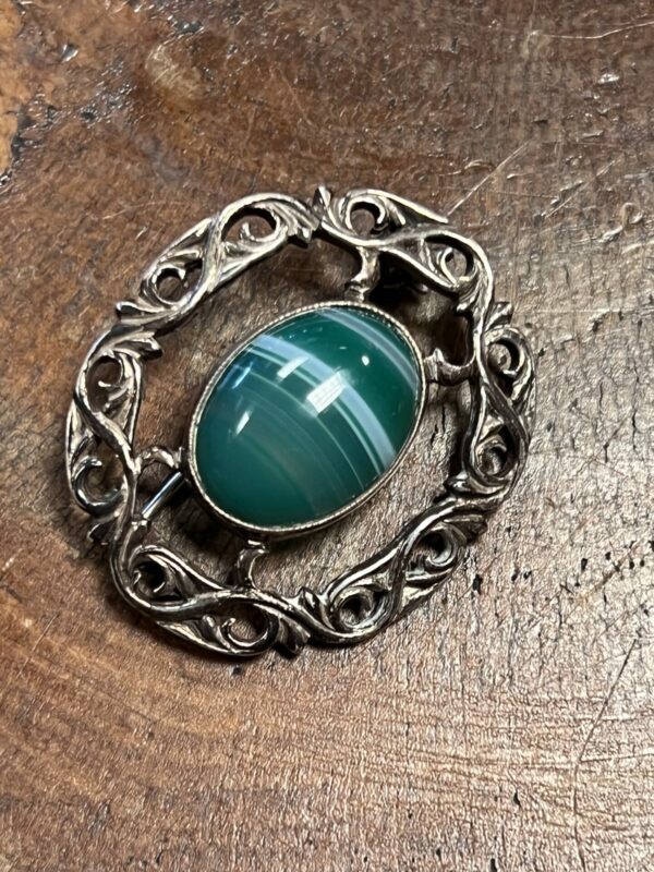 John hart Iona silver green agate brooch - Image 4