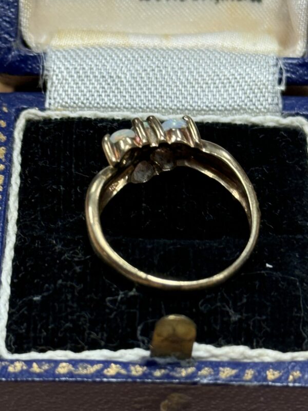 9ct gold opal cluster ring - Image 5