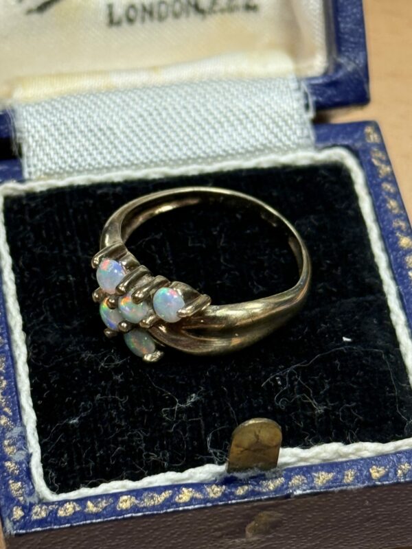 9ct gold opal cluster ring - Image 6