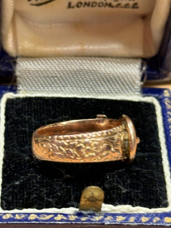 9ct rose gold unisex buckle ring - Image 4