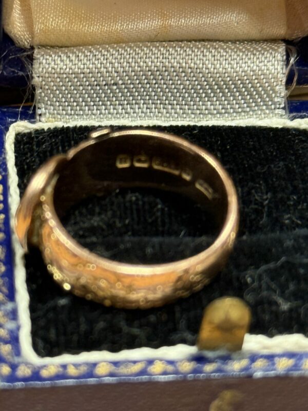 9ct rose gold unisex buckle ring - Image 5