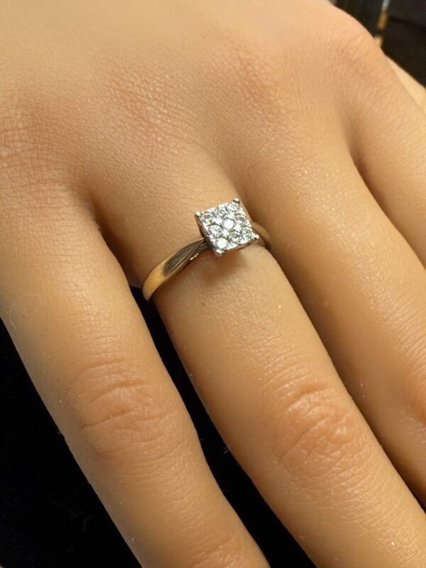 9ct gold and diamond cluster ring