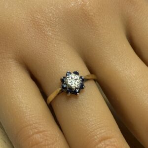 Sapphire and diamond 9ct gold ladies ring