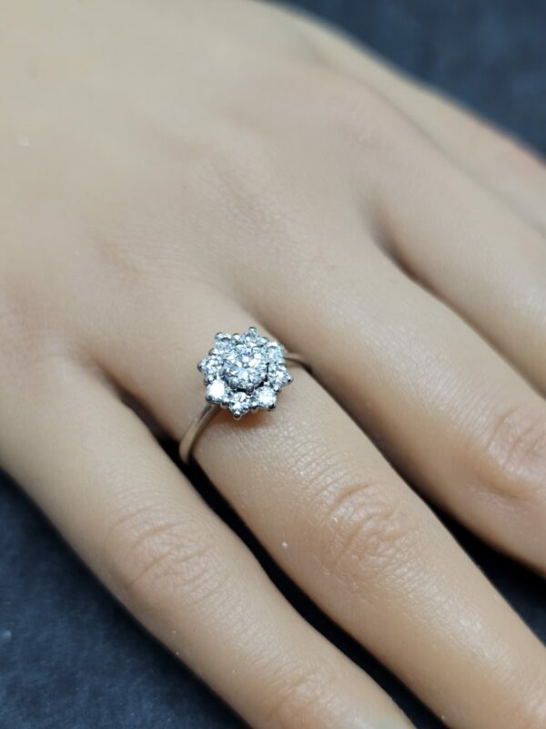 Daisy Set Diamond Ring