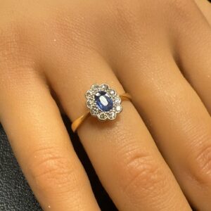 Diamond and sapphire art deco ladies ring 18ct gold
