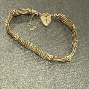 9ct gold gate bracelet
