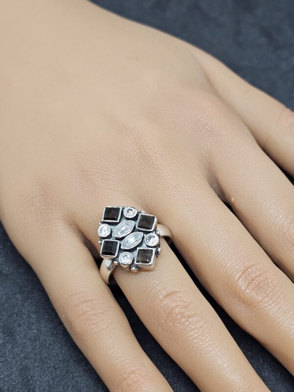 Citrine Cluster Silver Ring - Image 3