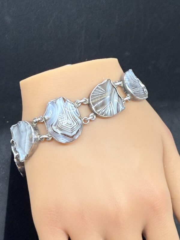Scottish silver and Montrose agate bracelet