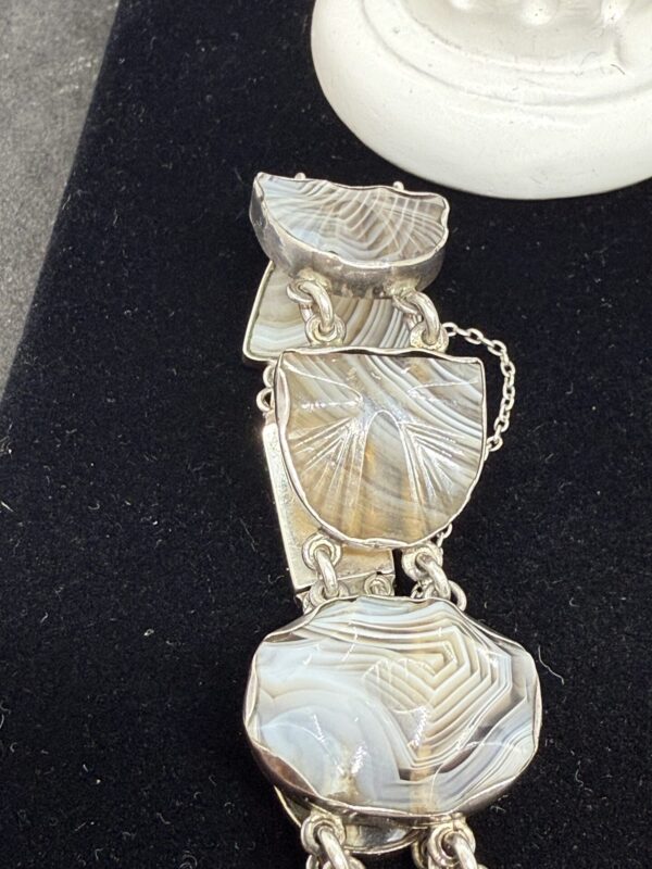 Scottish silver and Montrose agate bracelet - Image 5