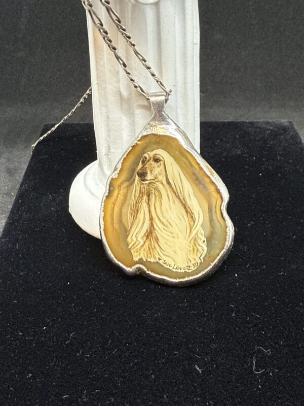 Sue lovatt hand painter agate pendant - Image 5