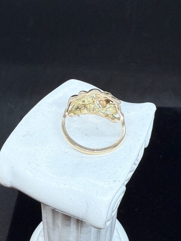 Vintage black hills 10ct gold ring - Image 5