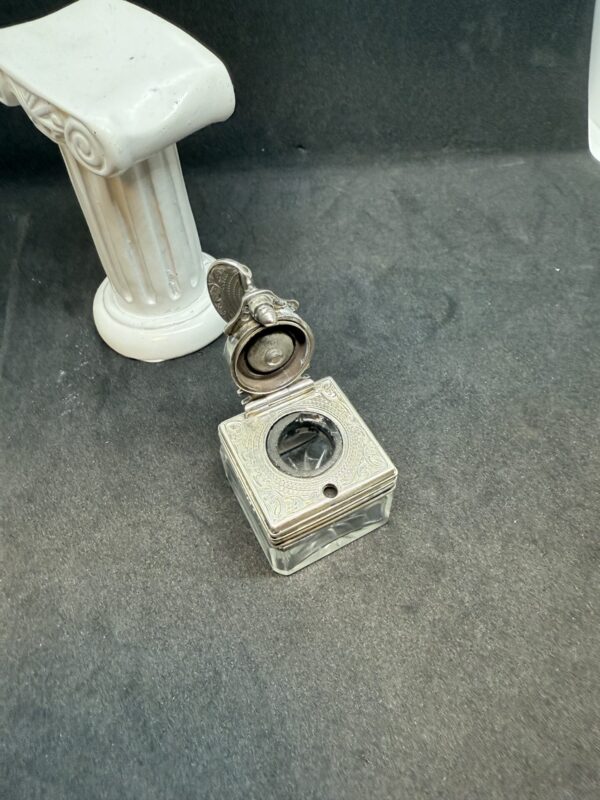Fine Antique Sterling Silver Topped Lock Down Travelling Inkwell By William neale - Image 6