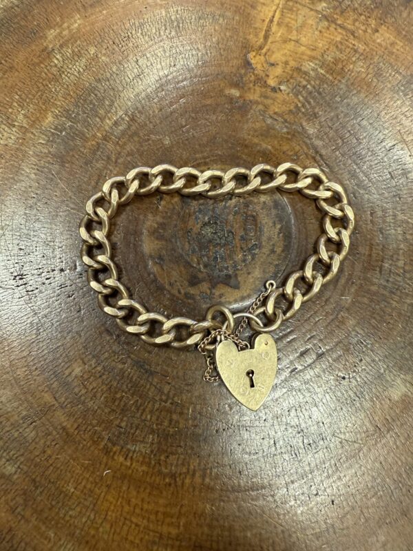 9ct gold antique padlock curb bracelet - Image 3